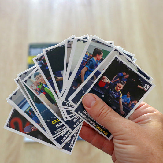 Sobre de 18 cromos para su historia